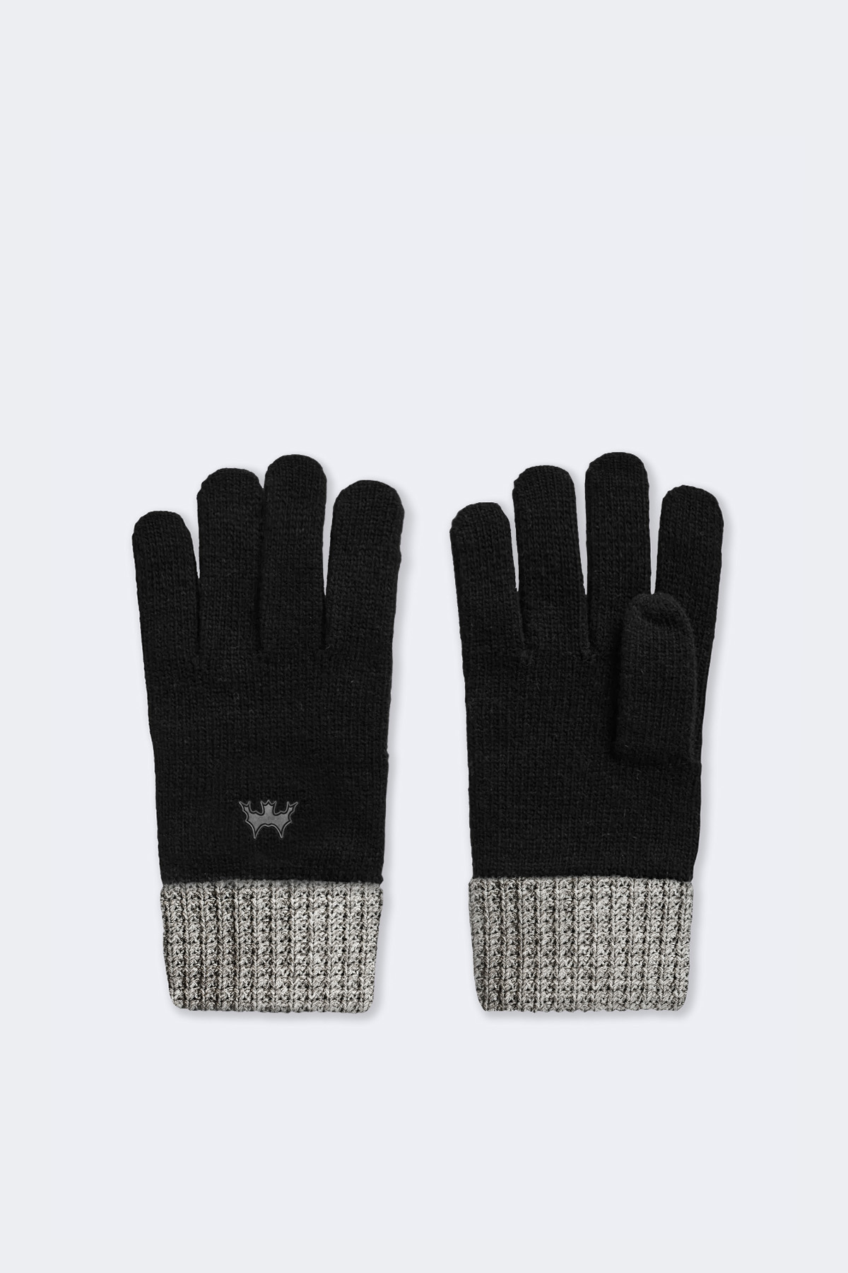 001-- (8) The Dual-Tone Contrast Glove - Image 1
